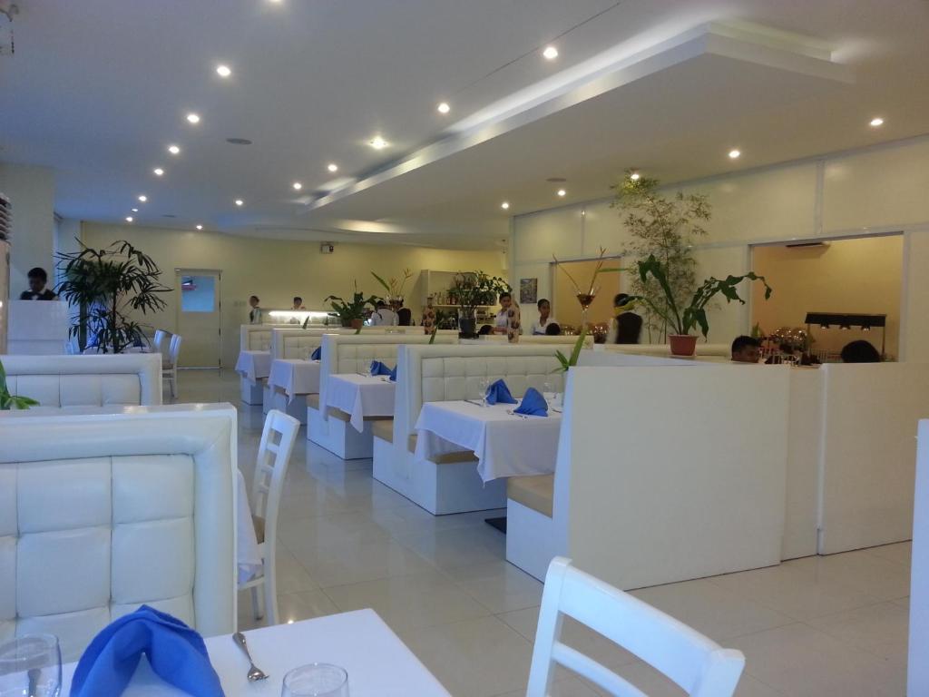 Parkway Hotel Surigao Ngoại thất bức ảnh