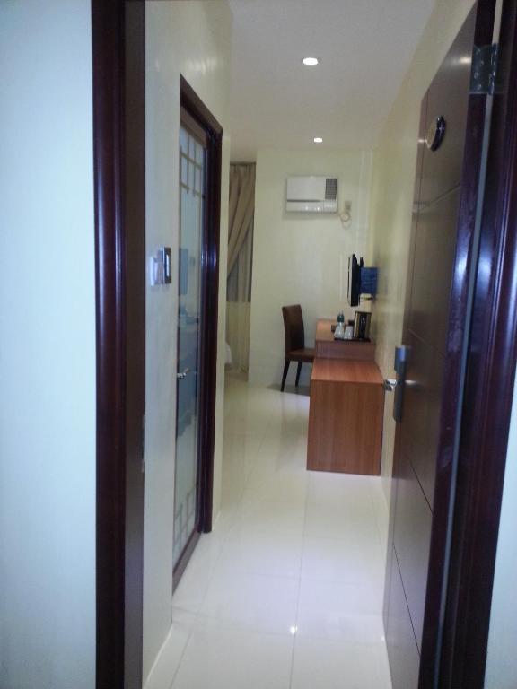 Parkway Hotel Surigao Phòng bức ảnh
